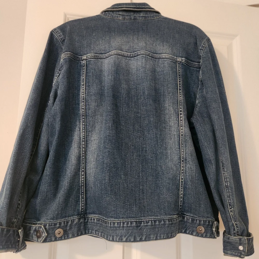 Women's Jean Jacket - Picture 2 of 8